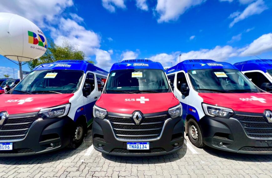 Itaberaba recebe nova van para reforçar o transporte de pacientes do Tratamento Fora de Domicílio